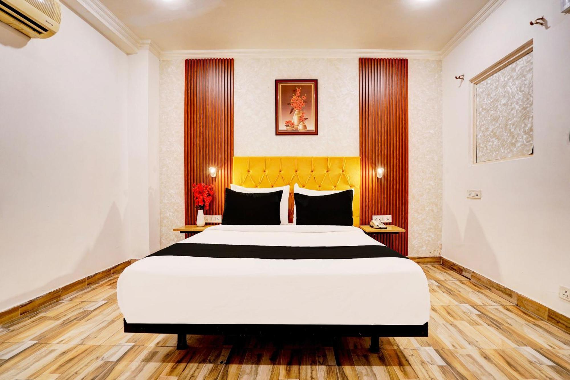 Super Townhouse Jageer Palace Near Mayapuri Chowk Nueva Delhi Exterior foto