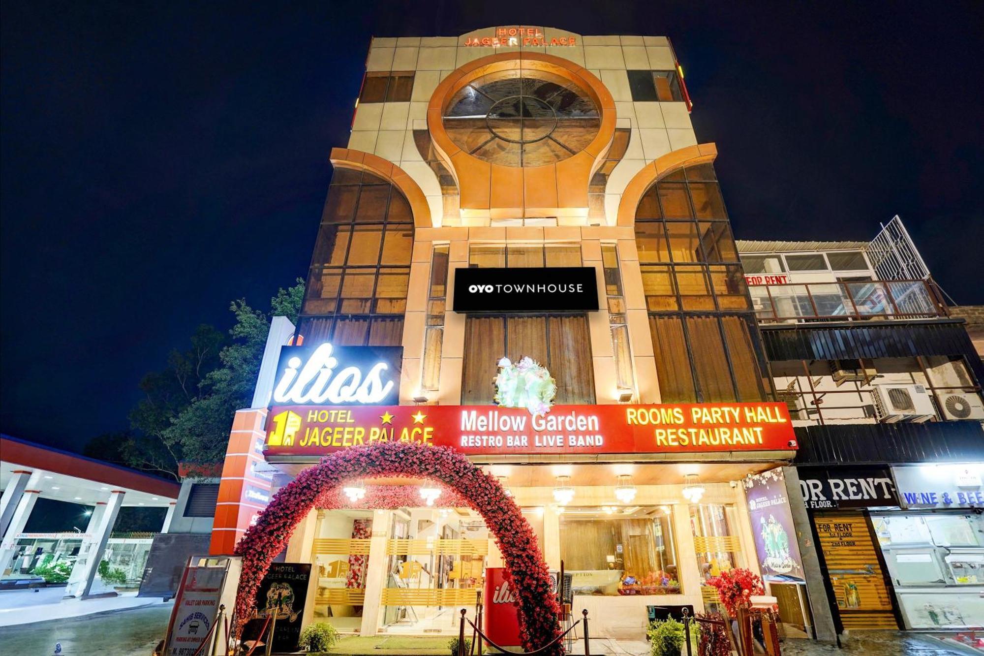 Super Townhouse Jageer Palace Near Mayapuri Chowk Nueva Delhi Exterior foto