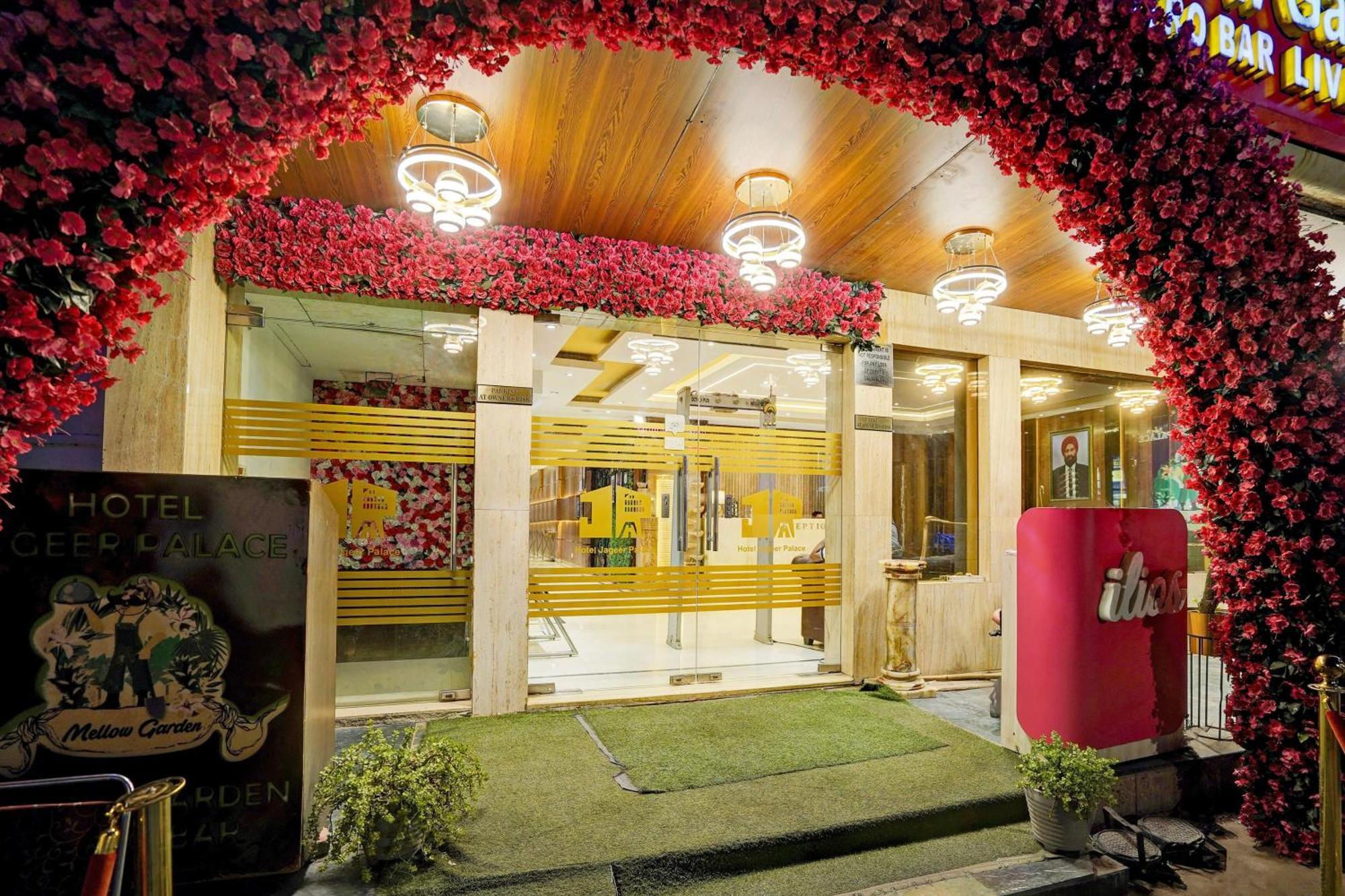 Super Townhouse Jageer Palace Near Mayapuri Chowk Nueva Delhi Exterior foto